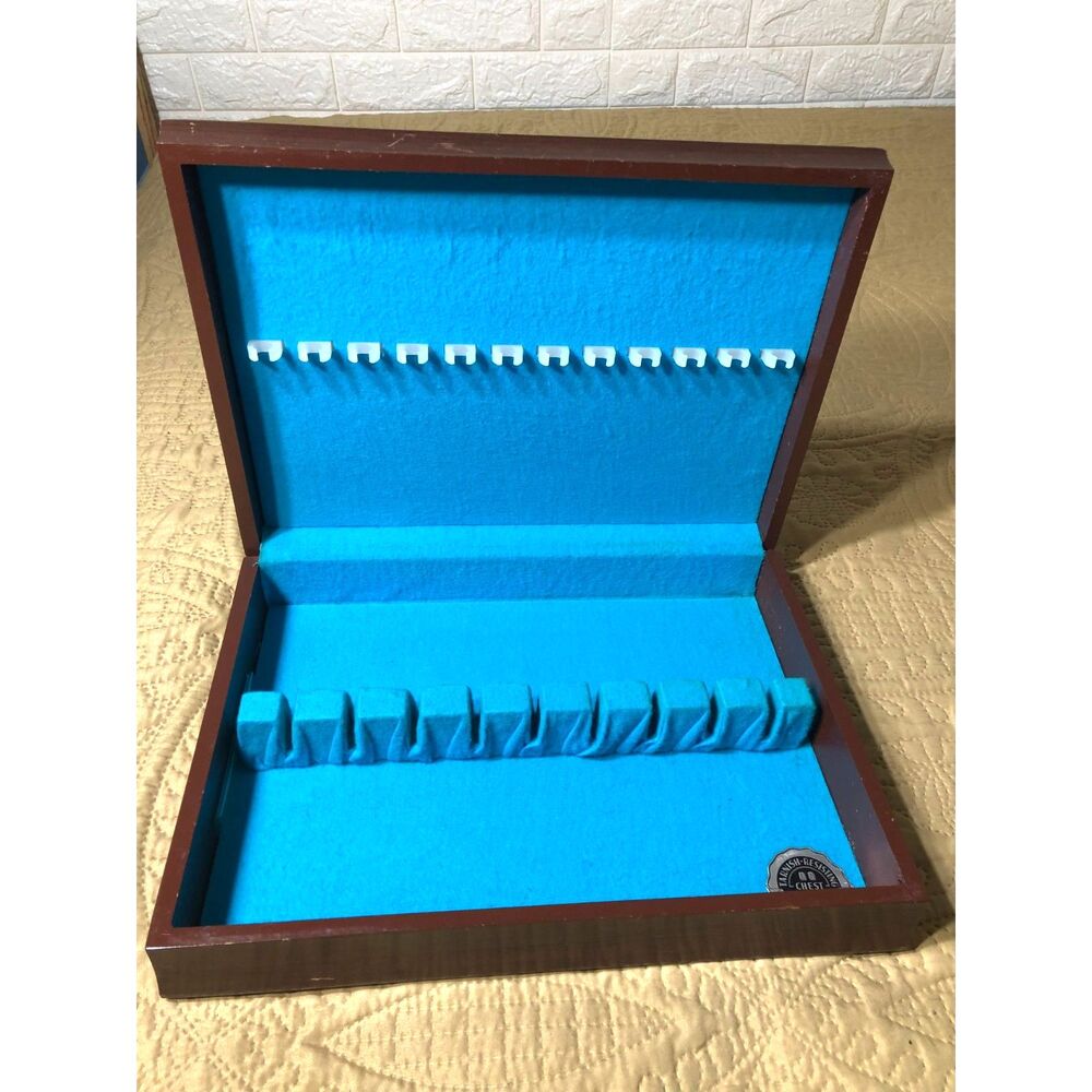 Vintage International Silver Co Wood Flatware Chest Box Aqua Felt Tarnish Resist